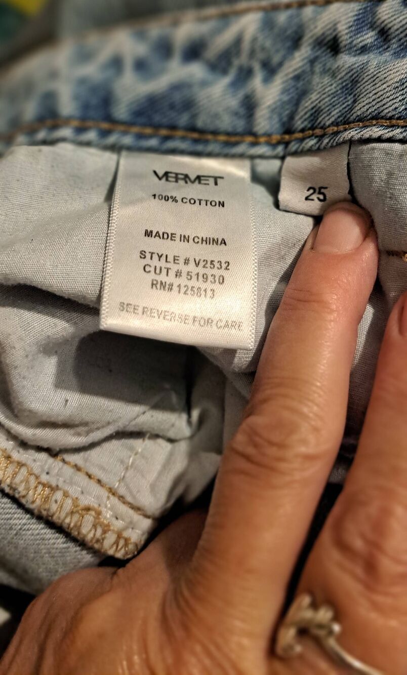 VERVET V2532 High Rise Wide Leg Jeans Size 25 Light Wash Raw Hem - Picture 5 of 6